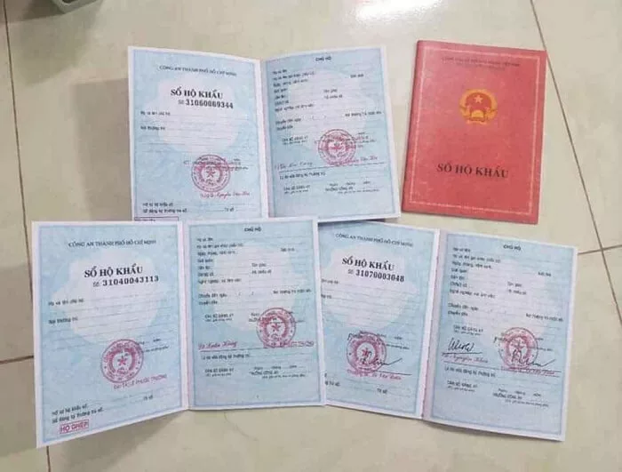 Có tên trong sổ hộ khẩu có được chia tài sản?