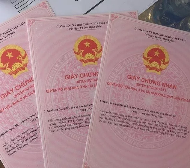 Phân biệt: Đính chính sổ đỏ và đăng ký biến động đất đai