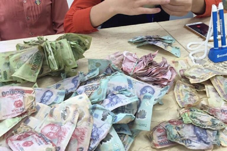 Tiền không đủ tiêu chuẩn lưu thông
