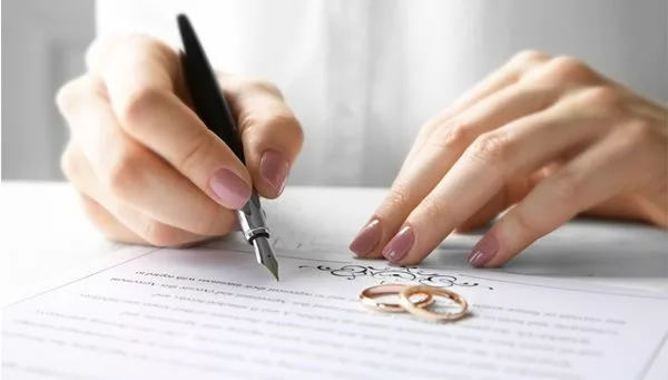 Ghi chú ly hôn là gì? Thủ tục ghi chú ly hôn