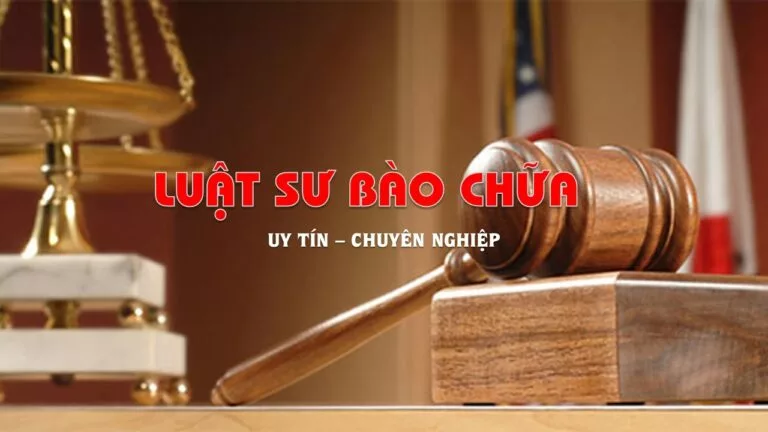 Người bị buộc tội có quyền thuê luật sư bào chữa