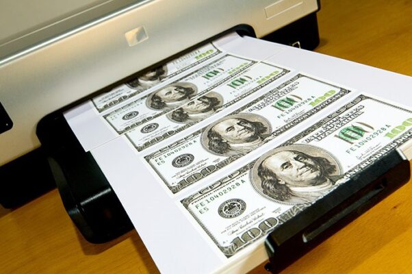 tien gia counterfeit money