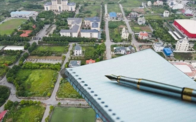 Chi phí trọn gói khi thuê luật sư tranh chấp đất đai