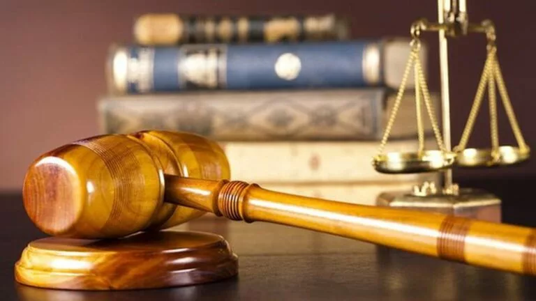 Điều kiện khởi kiện vụ án hành chính