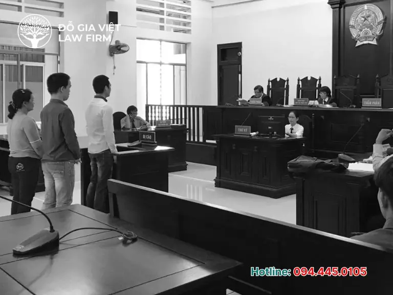 [BẬT MÍ] Kinh nghiệm thuê luật sư bào chữa ở Hà Nội