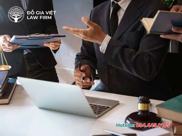 Dịch vụ tư vấn pháp luật thường xuyên cho doanh nghiệp đồng hành cùng sự phát triển bền vững