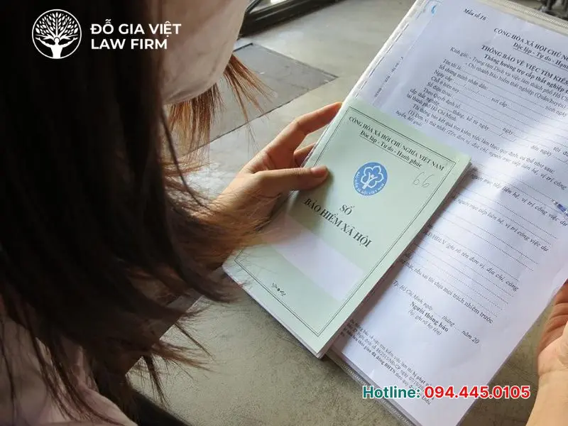 chon nen tran mau logo xanh den hay toi mau chon trang 10