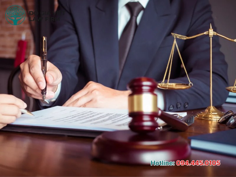 Luật sư tư vấn miễn phí tại Hà Nội từ công ty luật Đỗ Gia Việt Luật sư tư vấn miễn phí tại Hà Nội từ công ty luật Đỗ Gia Việt
