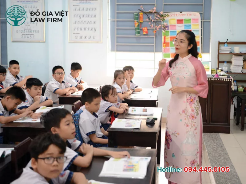 Quy định chế độ trả tiền lương dạy thêm giờ đối với nhà giáo
