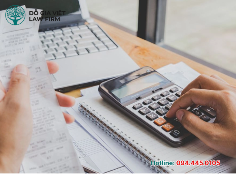 Thời điểm xuất hóa đơn dịch vụ logistics chậm nhất là khi nào?