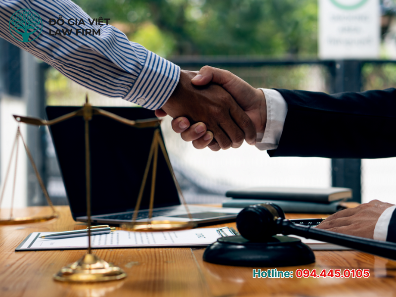 Thuê luật sư chuyên nghiệp tại Hà Nội uy tín, hiệu quả, tận tâm Thuê luật sư chuyên nghiệp tại Hà Nội uy tín, hiệu quả, tận tâm