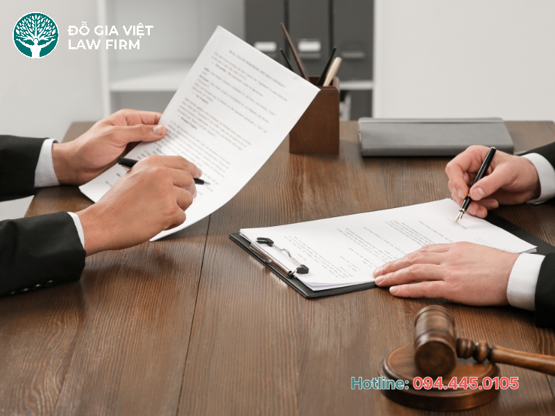 chi phí thuê luật sư bao nhiêu?