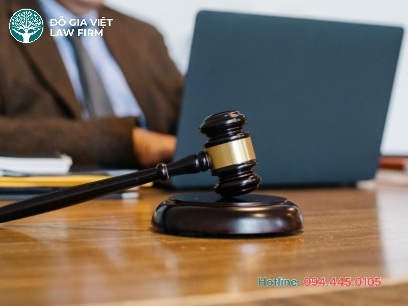 thuê luật sư giỏi tại Hà Nội