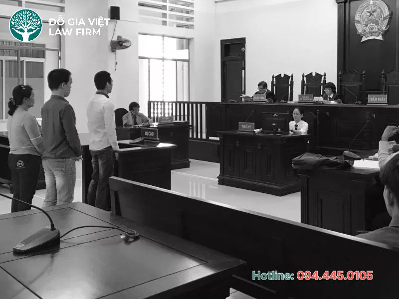 thuê luật sư giỏi tại Hà Nội