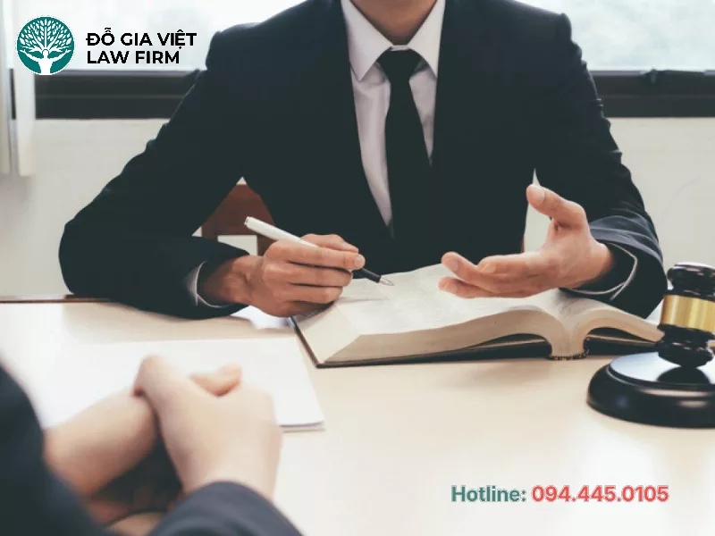 Tìm luật sư uy tín