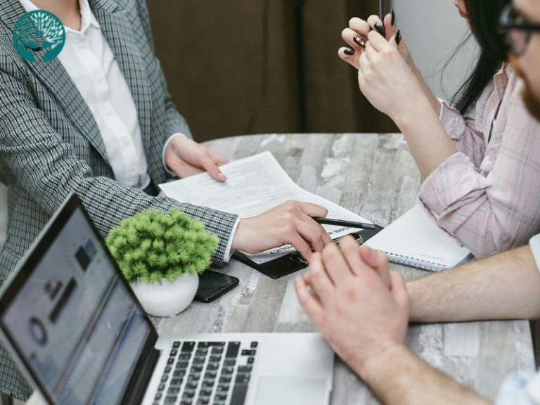 luật sư tư vấn nội bộ cho doanh nghiệp